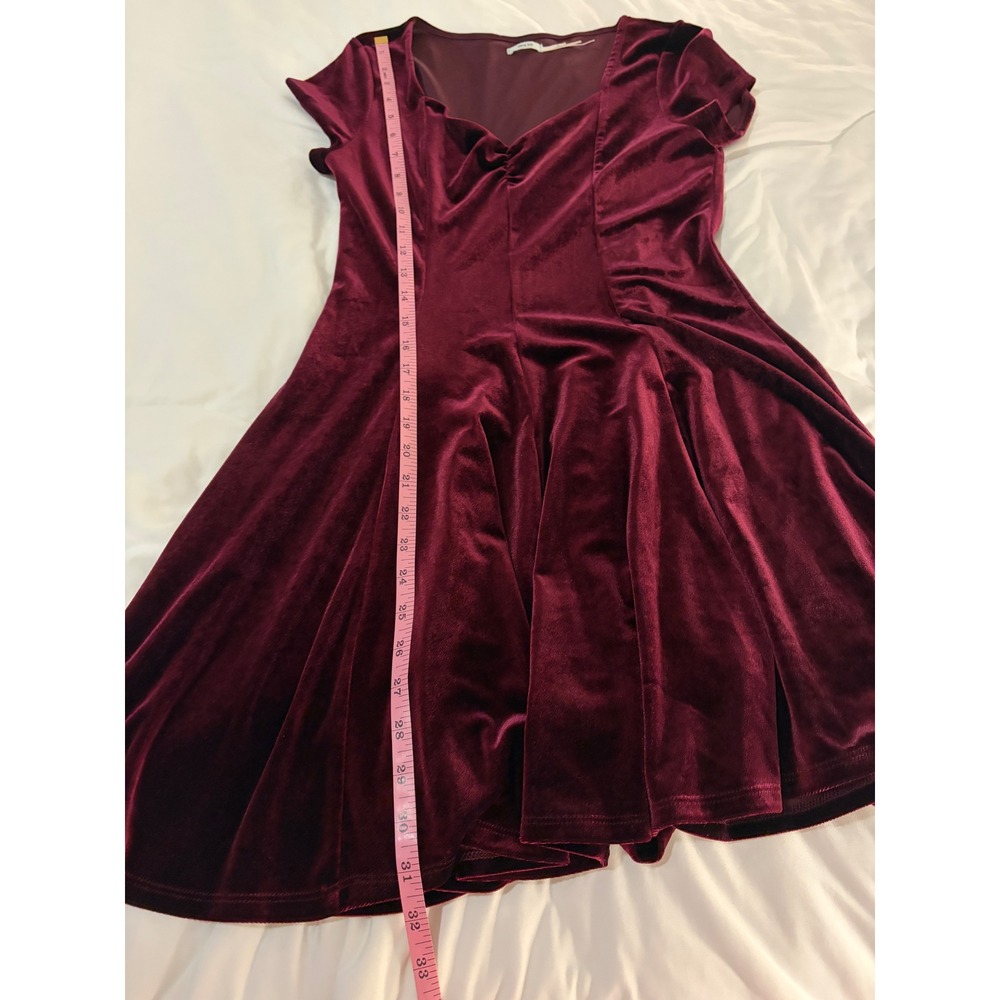 Kimchi Blue Burgundy Velvet Mini Dress Sweetheart Skater Fit Flare Wine Red M - Picture 6 of 8